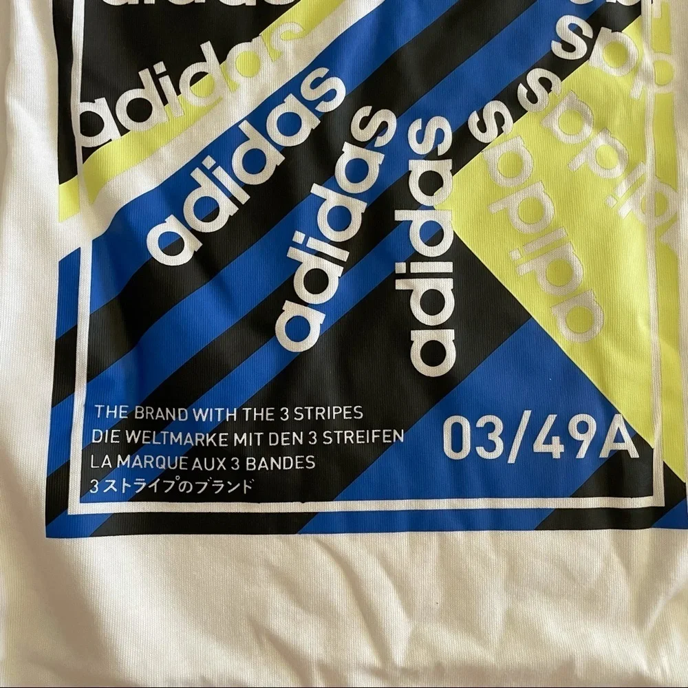 NWT men’s adidas climalite T-shirt medium SS short sleeve white design